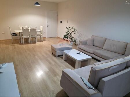 Appartamento 2+1+2 in affitto Giardino Botanico