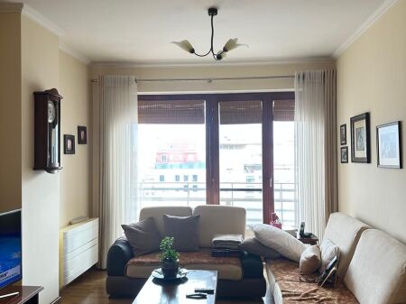 Qera 2+1 ,Bulevardi Zogu i Pare