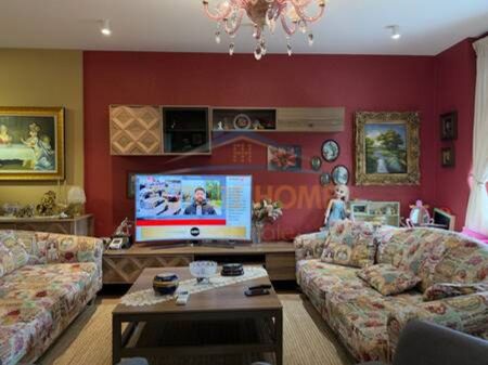 Shitje, Apartament 2+1, Ish Ekspozita