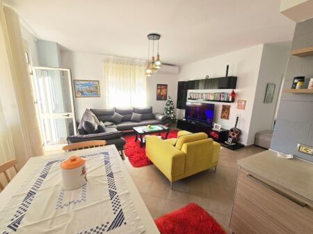 🔥Super appartamento 2+1 con 2 verande in vendita a Kodra e Diellit🔥