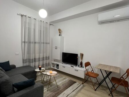 Apartment 1+1 for Rent at Kaimi Complex in Ali Dem