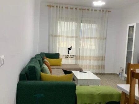 APARTAMENT ME QERA 1+1 RRUGA E KAVAJES 55.000 LEKE FH-66385