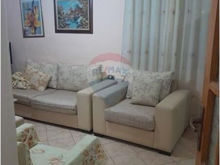 Shitet Apartament 3+1+2 Mine Peza