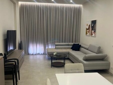 Affitto, Appartamento 2+1+2+Posto Auto, Ex Dogana, Tirana.