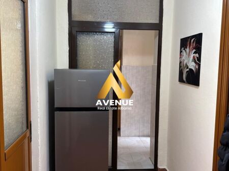 SHTËPI ME QERA – ISH BLLOKU, PRANE  FAKULTETIT JURIDIK