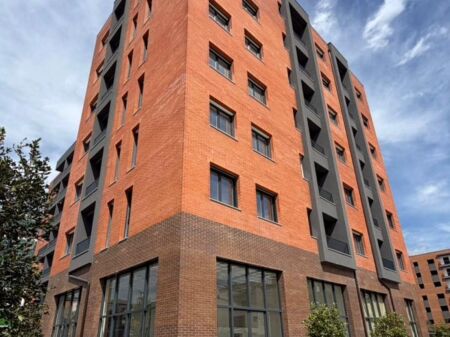 Shitet apartament 1+1 në Paskuqan