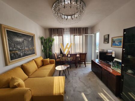 SI AFFITTA APPARTAMENTO 2+1+BLK A UNIVERS CITY 50.000 LEKE