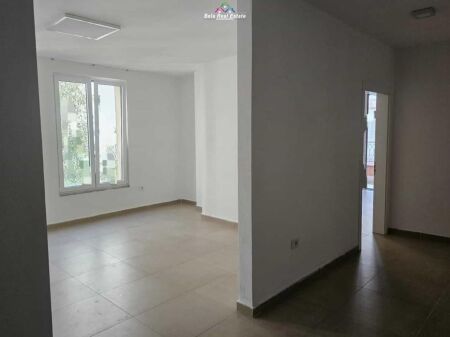 Office For Rent 1+1 Near Elbasan Road ( ID BZ2878) Tirana