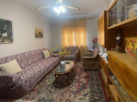 APARTAMENT ME QIRA 2+1 RRUGA FERIT XHAJKO 55.000 LEKE