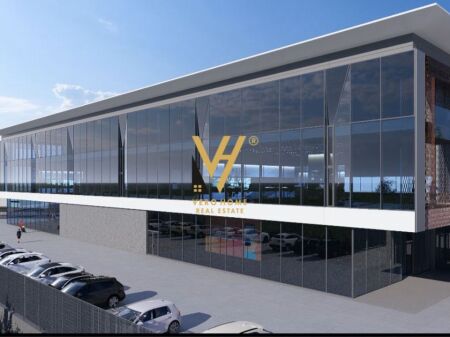 AFFITTASI CAPANNONE 3.000 M2 A VORE 18.000 EURO