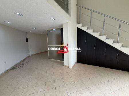 Locale commerciale Duplex in affitto a Pazari i Ri vicino a Bolv Oil (ID 42611418)f