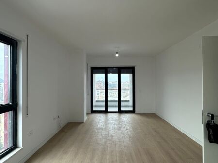 🏡✨ Apartament 3+1 për Shitje – Komuna e Parisit ✨🏡