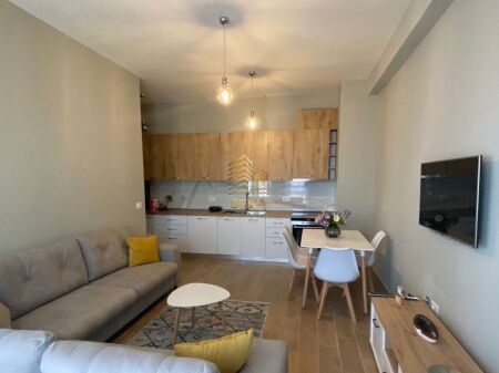 Rent, Apartment, 1+1+blk+P, Red School, 65,000 Leke/month