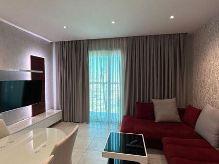 Jepet me Qera Apartament 2+1 tek Ambasador 3