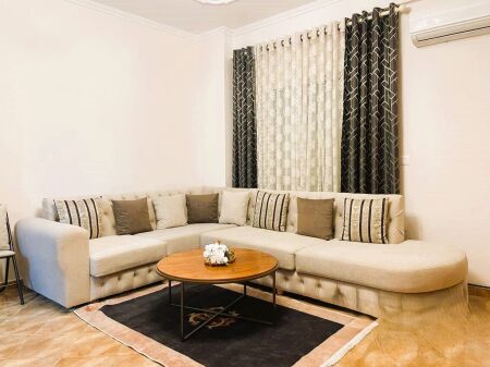 Shitet apartament 1+1 ne Don Bosco