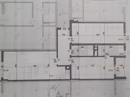 In vendita 2+1 Ex Campo di Aviazione