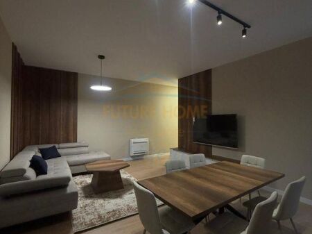 Qera, Apartament 2+1+ Post Parkimi, Green Valley, Tiranë.