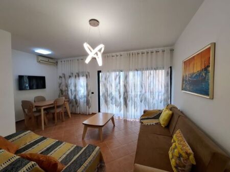 Apartment 2+1 for rent at Rruga e Kavajes, Rruga Him Kolli, 21 Dhjetori, Sheshi Skenderbej, Qender, Rruga Myslym Shyri