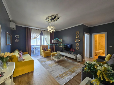 Apartament 1+1 Shitet – Lungomare, Vlorë