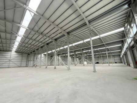 ▫️ Kapanon për Qira / Shitje – Zonë Strategjike midis Vorës & Rinasit