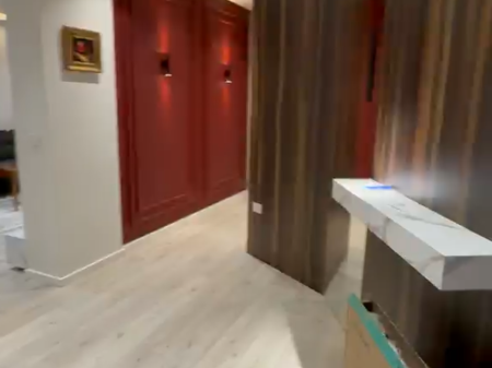 Apartament 1+1, Astir!