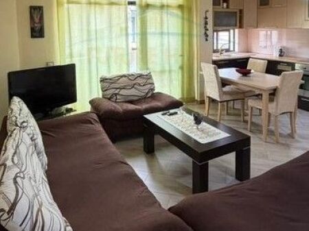 Affitto, Appartamento 1+1, Fresk, Tirana.