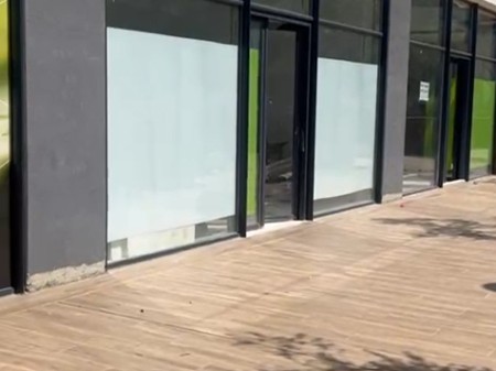 Dyqan me qira – Rezidenca Relux, Shkozë