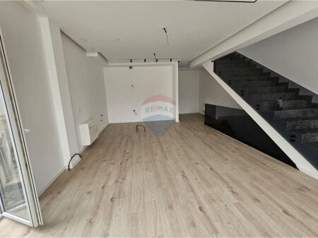 Vilë - Për Qira - FZ Rezidence, Tiranë