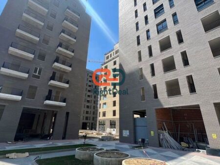 Tek Fusha E Aviacionit, Shitet Super Apartament 3+1+2 I Sapo Perfunduar !!!