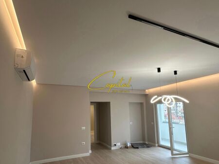 ZYRE ME QIRA 105 M2 DON BOSKO 850 EURO