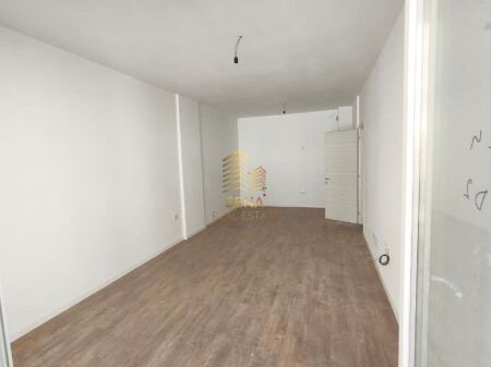 In vendita, Appartamento 1+1+blk, Laprake-Kompleksi E-88, 142.000 Euro