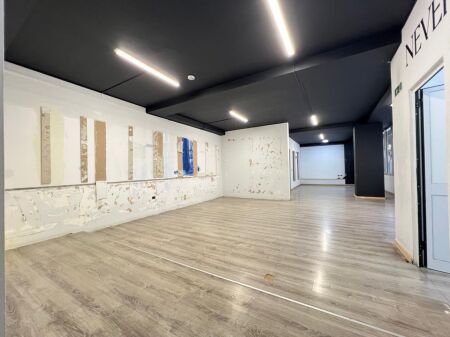 AFFITTO, UFFICIO MODERNO, 120m2, BLLOKU