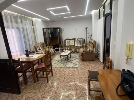 JEPET ME QERA APARTAMENT 2+2 NE ZONEN E GJYKATES