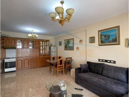 Qera, Apartament 1+1, Liqeni i Thate, Tirane