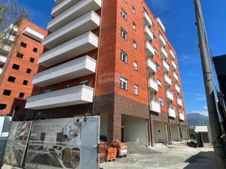 FOR SALE, APARTMENT 2+1+2, BULEVARDI BLU, TIRANA