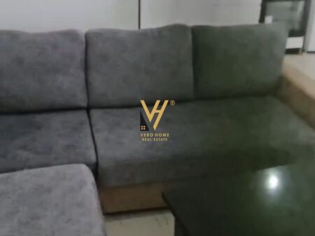 AFFITTASI APPARTAMENTO 2+1+BLK VICINO ALLA STAZIONE DEI TRENI 45.000 LEKE