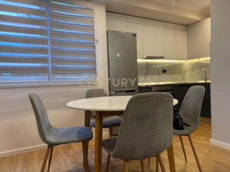DURRËS ROAD – 2+1 APARTMENT FOR RENT NEAR HOTEL COLOSSEO!