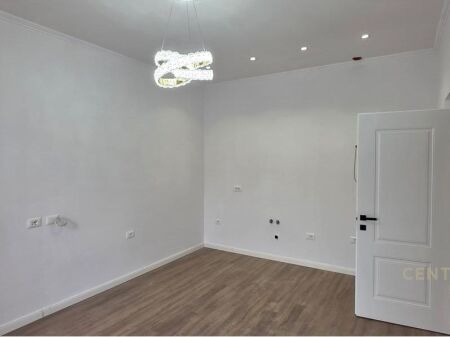 Shitet Apartament 2+1 tek Rruga Bardhyl