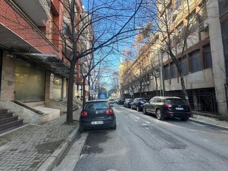 Negozio - In Affitto - Via Papa Giovanni Paolo II, Tirana ID: 530571009-69
