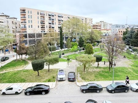 JEPET ME QERA APARTAMENT 2+1 PRANE PRANVERES, DURRES