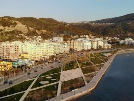 Vendesi in vendita 1+1, Orikum.