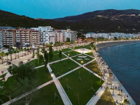 🔥 Shitet Vilë 3-Katëshe në Vlorë, Lungomare🔥