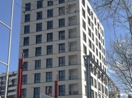 Shitet, Apartament 2+1+2, Ali Demi