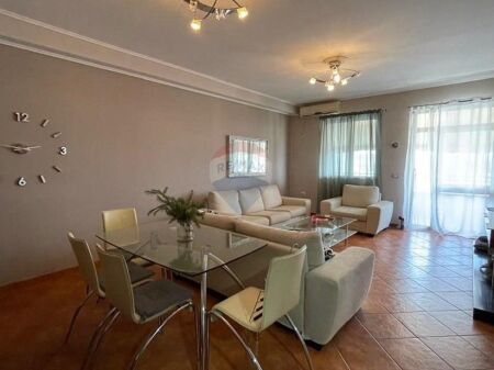 Apartament 1+1- Për Qira - Ish Tregu Elektrik, Tiranë ID: 530191063-1177