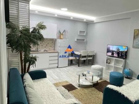 JEPET ME QERA APARTAMENT 1+1+BALLKON "TE KIKA 2" 650 EURO