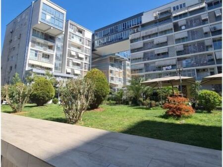 Sale,Business Premises,Paris Commune