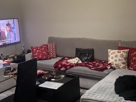 apartament me qera 1+1 pranë Casa Italias