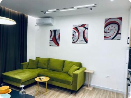 Apartment for rent 1+1 Commune of Paris, opposite Primo Bar. 