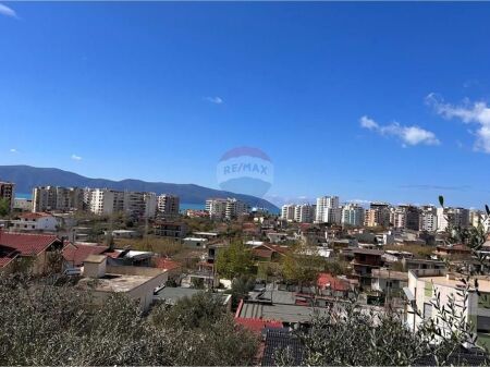 🏡 Apartament 1+1 me Qira – Rruga Reshat Osmani, Vlorë