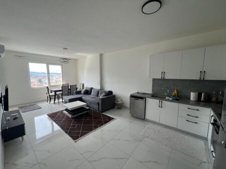 Appartamento 1+1 in affitto a Kamez